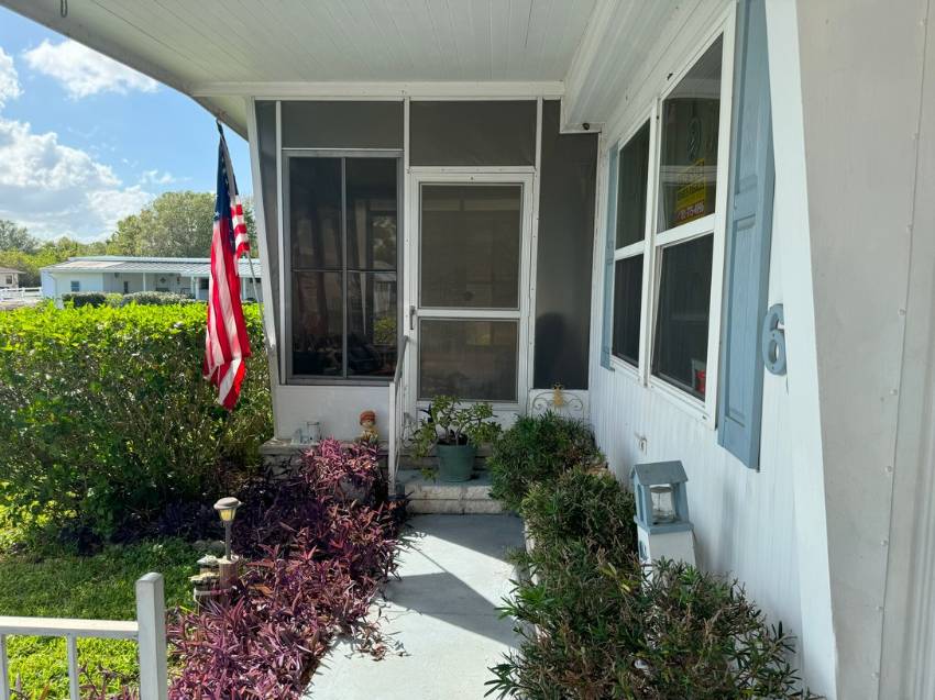 62 Kent Drive a Winter Haven, FL Mobile or Manufactured Home for Sale